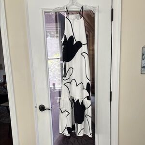 Elegant Black and White Floral Dress Anthropologie